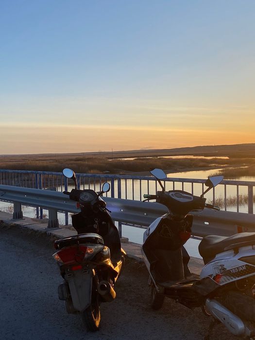 Продаю м8 2023 года