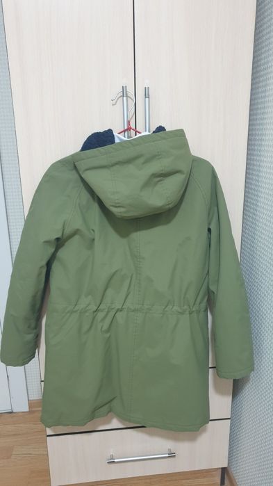Парка демисезон на рост 140