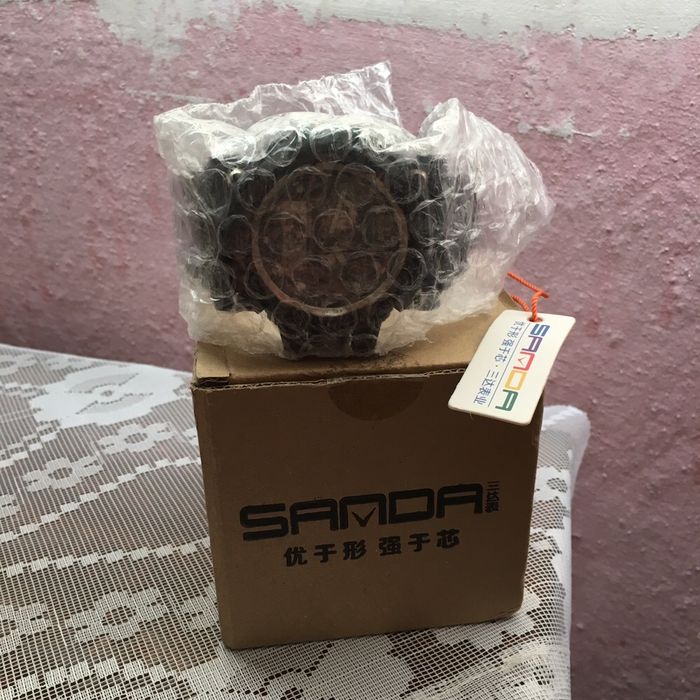 Часовник SKIMEI