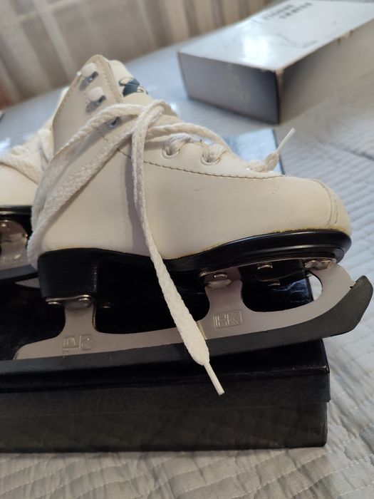 Коньки детские 26р.