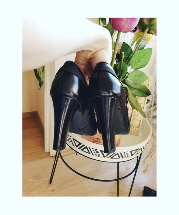 Pantofi Viktor & Rolf