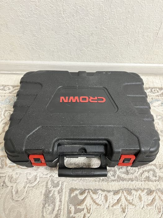 Перфоратор CROWN