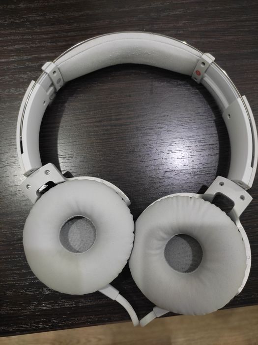 Наушники накладные SONY