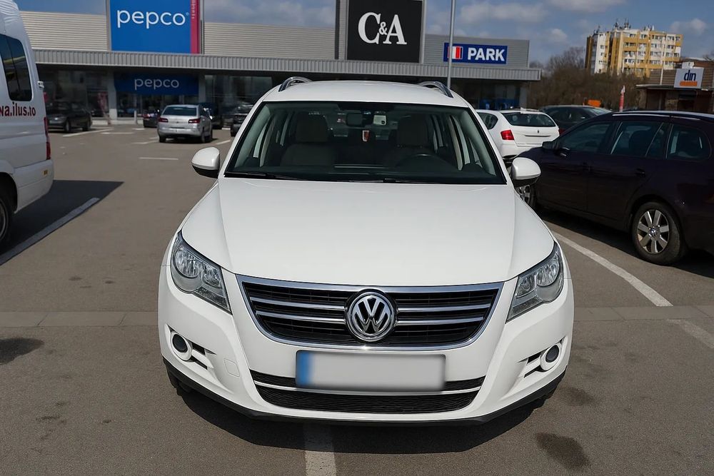 Volkswagen Tiguan VW Tiguan 2009 – BENZINĂ – AUTOMAT – 4x4 (4 motion) – 110.000 km REALI