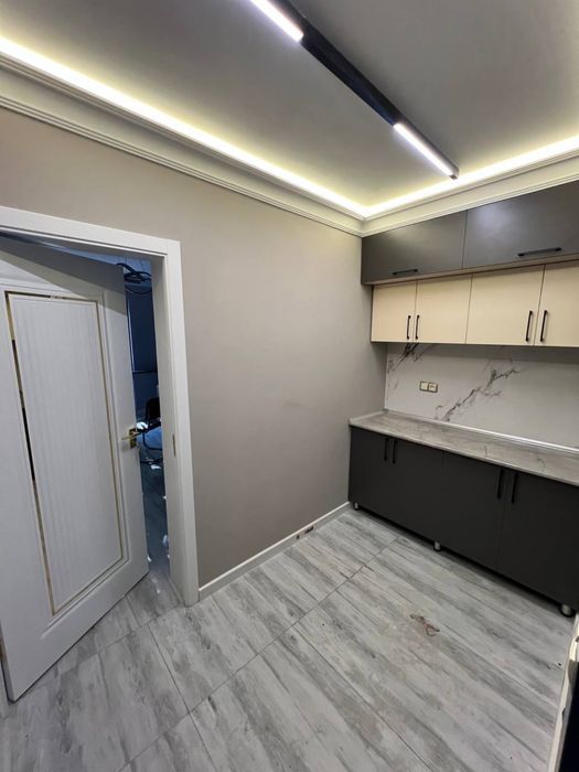 Срочно сдается офис дружба народов 100м2 3 комнат