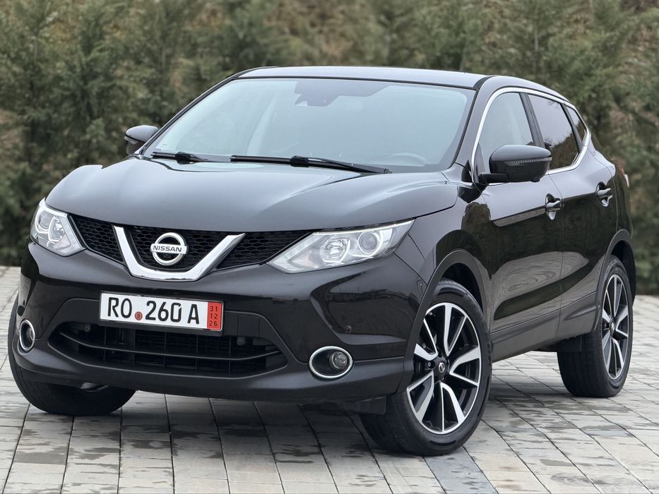 Nissan Qashqai Tekna ( 4x4 La Buton ) Deosebit