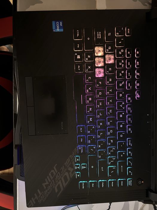 Игровой ноутбук Asus rog strix
