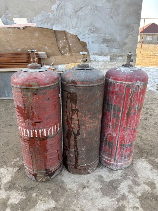 Газовые балоны большие, б/у