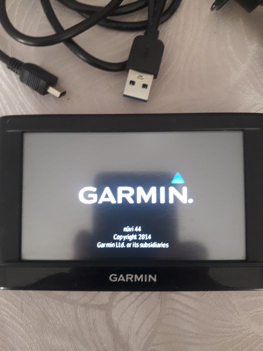 Навигация garmin nuvi 44 LM