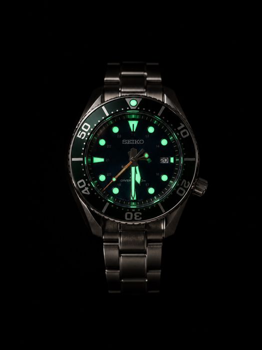 Seiko Prospex Solar GMT Diver’s