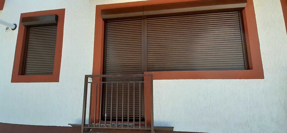 Reparatii rulouri (jaluzele) din lemn, plastic si aluminiu