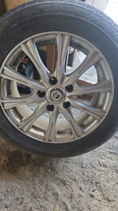 Продаю Диски с резиной