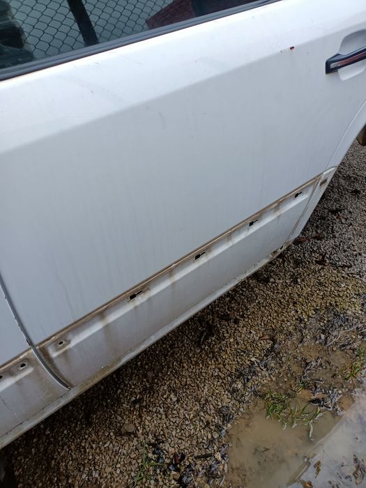 Части за Мерцедес 124