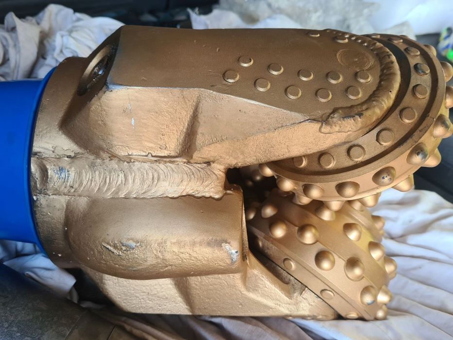 Сондажно триролково длето 215.9мм