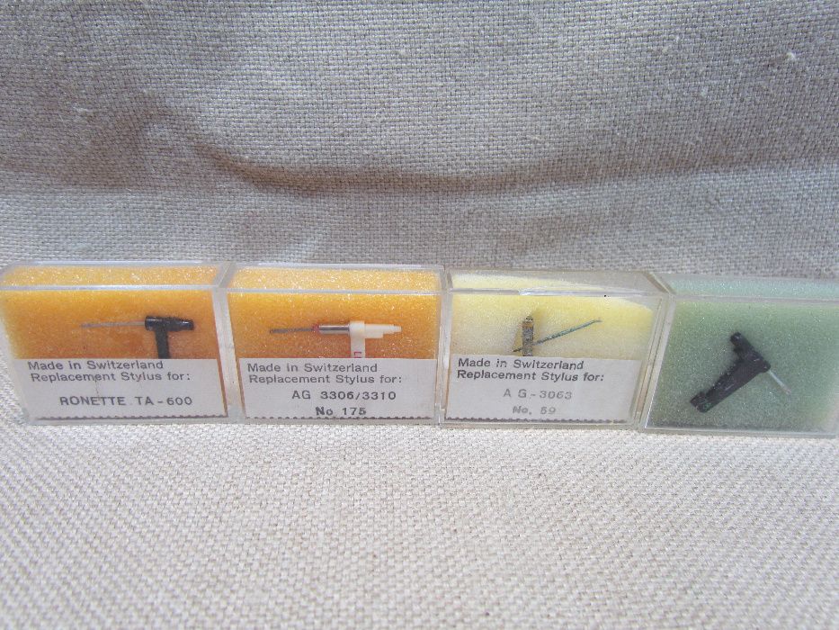 4 Броя Швейцарски Грамофонни Диамантени иглички за Винтидж Грамофони