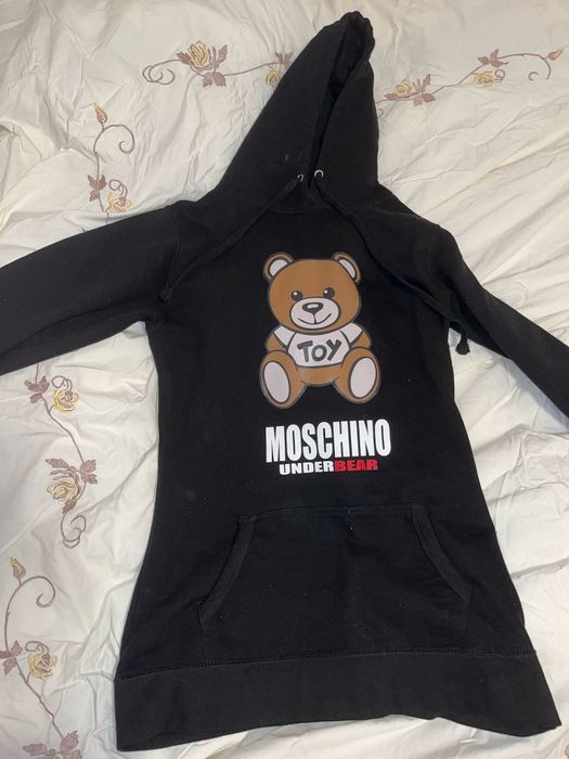 Rochie Moschino.