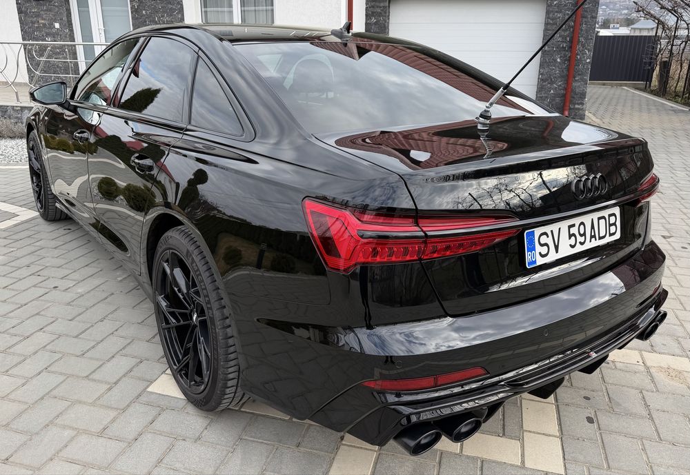 Audi A6 C8 S-line exterior 2.0 Mild Hybrid Virtual Cockpit