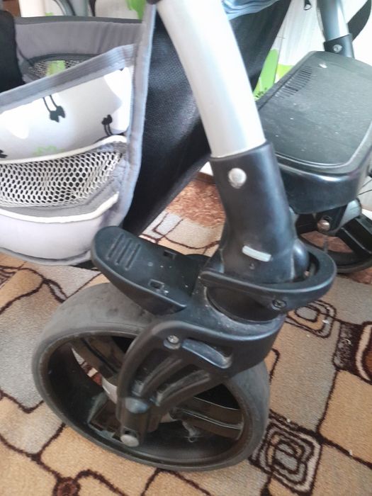 Продам детскую каляску.