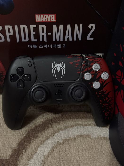 Продам PlayStation 5 Limited Edition Marvels Spider Man 2 Bundle
