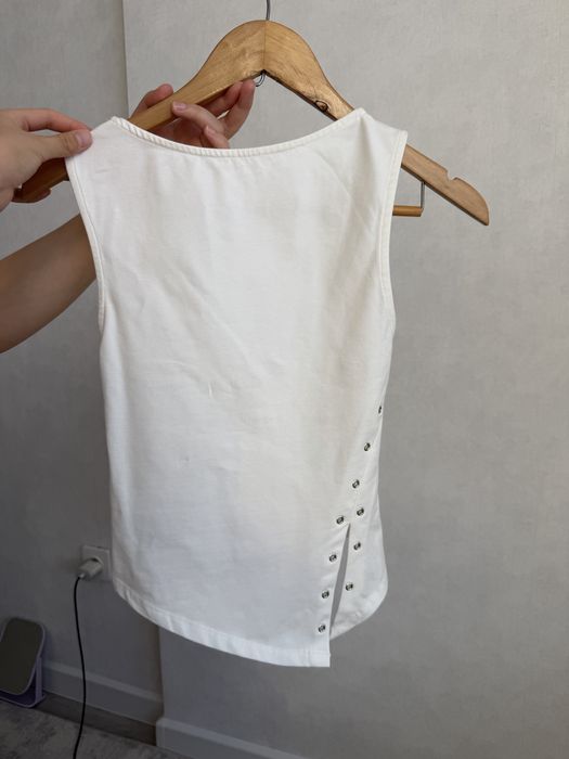 Новый белый топ с открытой спиной
