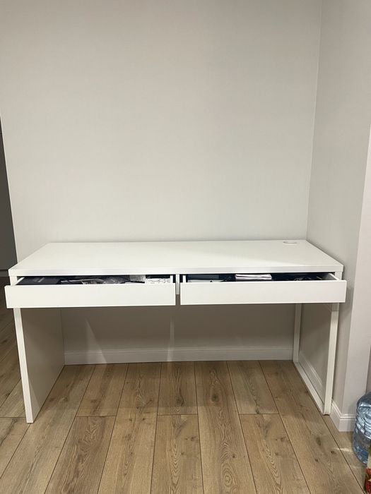 Стол ikea micke desk