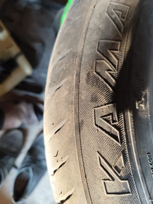 Автошины б/у на легковой автотранспорт