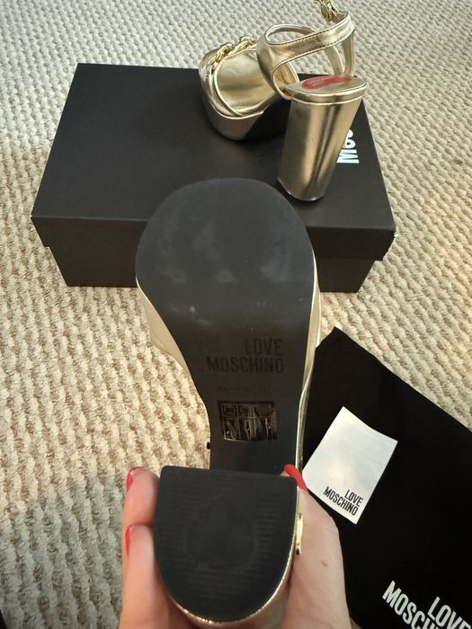 Sandale Moschino 36 noi