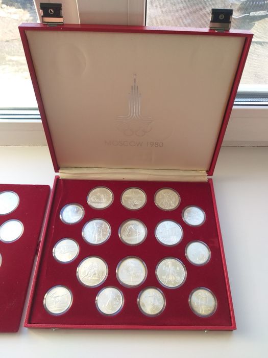 Продам монеты  олимпиада 80