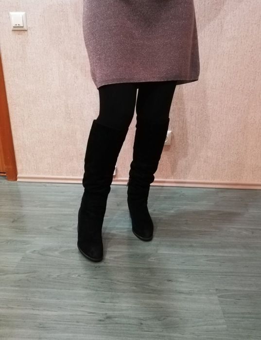 Замшевые сапоги р.37