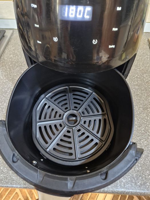 Air Fryer . . . .