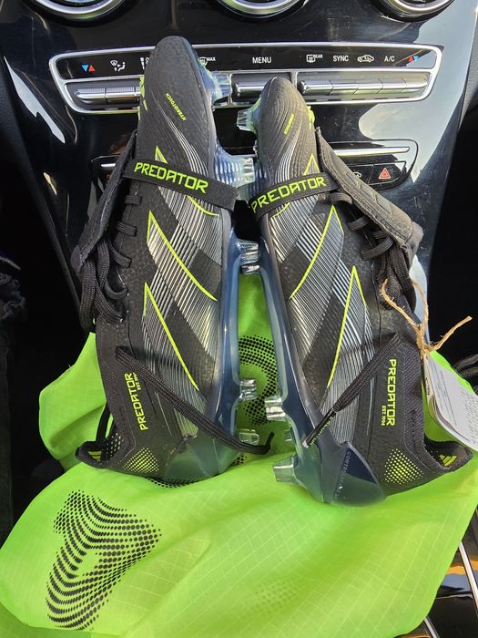 Ghete fotbal adidas predator 36