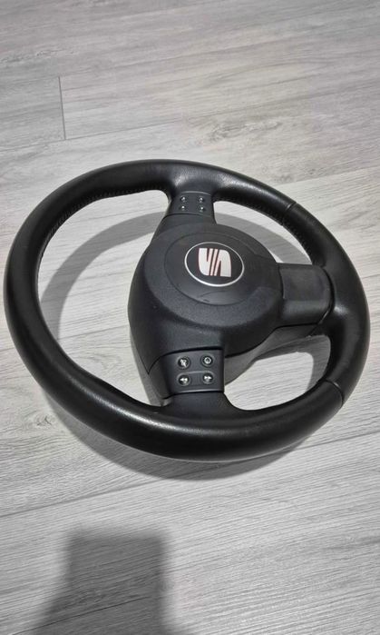 Volan Seat cu comenzi