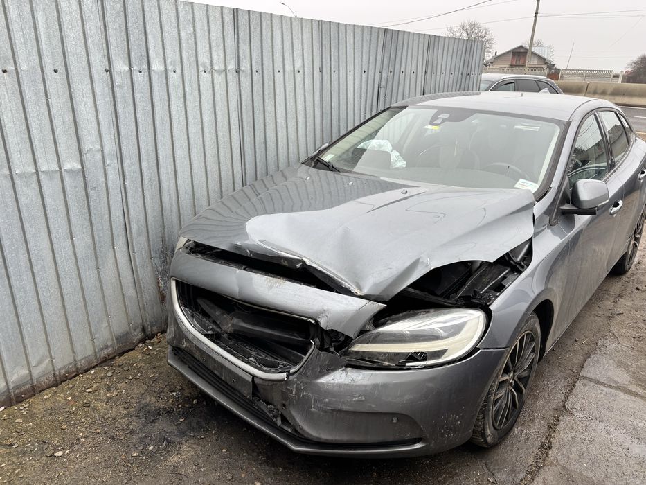 Volvo V40 2017 D2 ACCIDENTAT