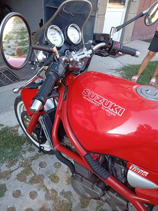Продавам Suzuki Bandit 400S
