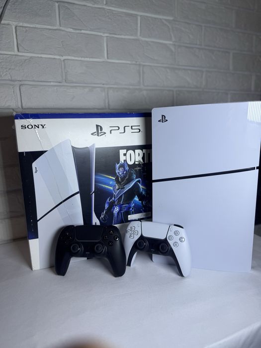 Без торга! Playstation 5 slim в идеале, плестейшен 5 слим ps пс