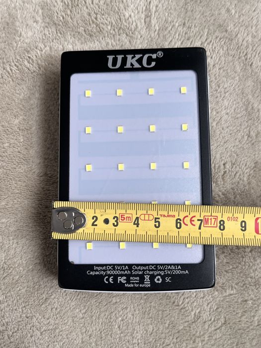 Incarcator solar multiple dispozitive