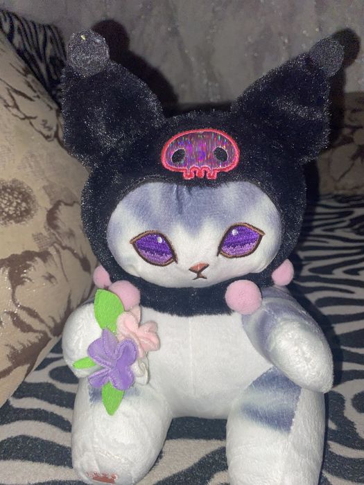 Продам 2 мягкие игрушки Hello Kitty