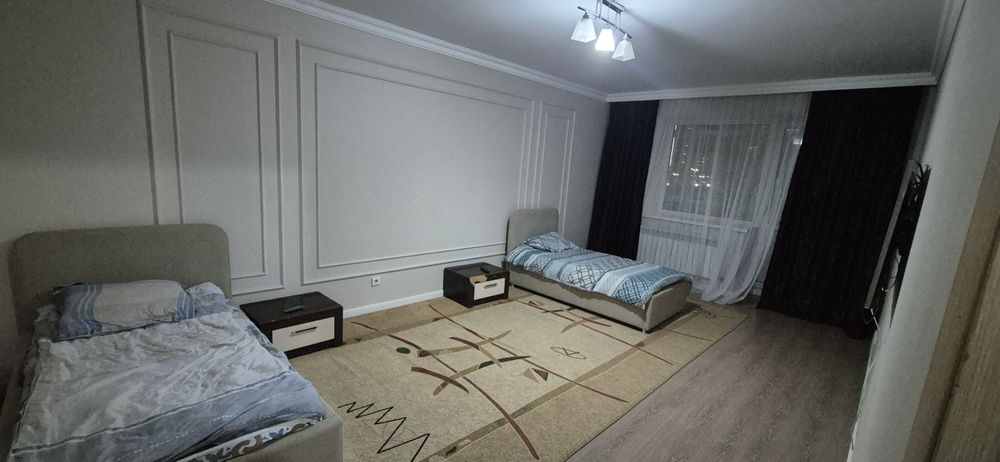 Сдам 3комнатную квартиру район экспо Бокейхана 21