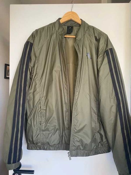 Adidas бомбер яке