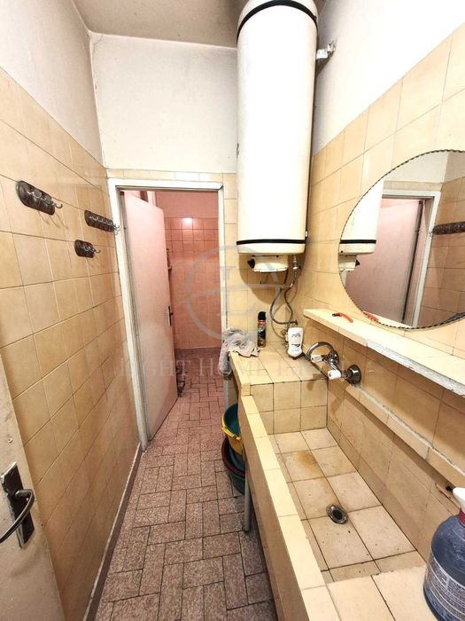 Продава се Тристаен апартамент в Пловдив, Кючук Париж - 86 кв.м за 795 €/кв.м - Снимка #13