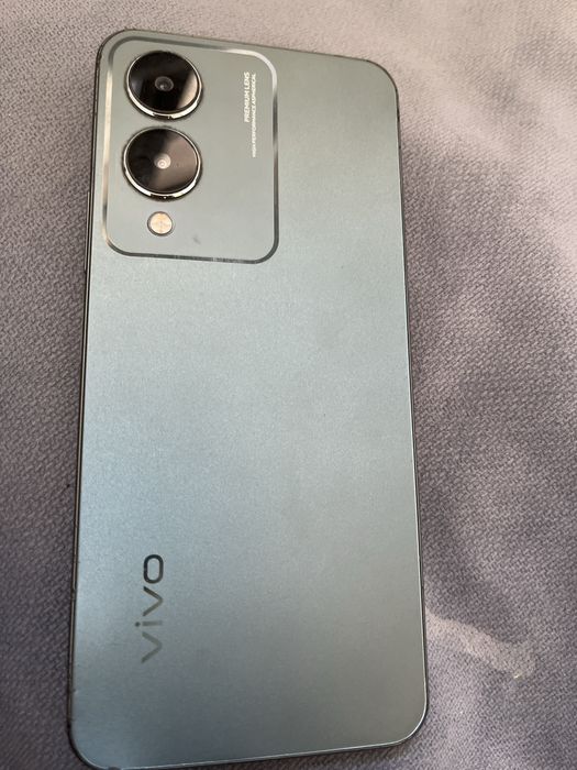 Vivo Y17s с гарантией