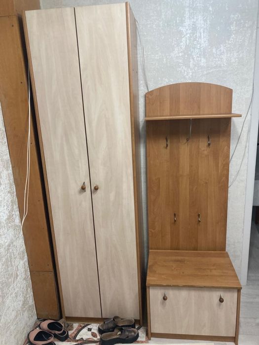 Продам шкафы в прихожку!