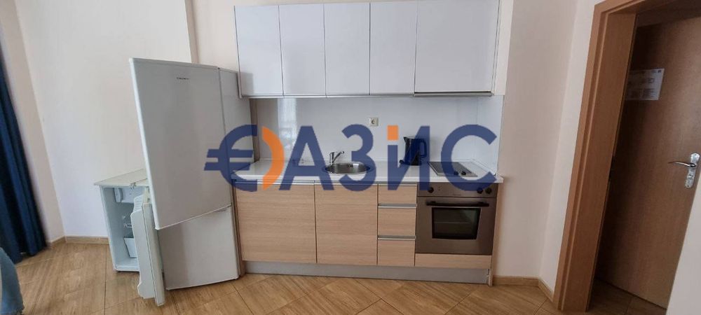 Продава се Тристаен апартамент в к.к. Слънчев бряг - 110 кв.м за 903 €/кв.м - Снимка #5