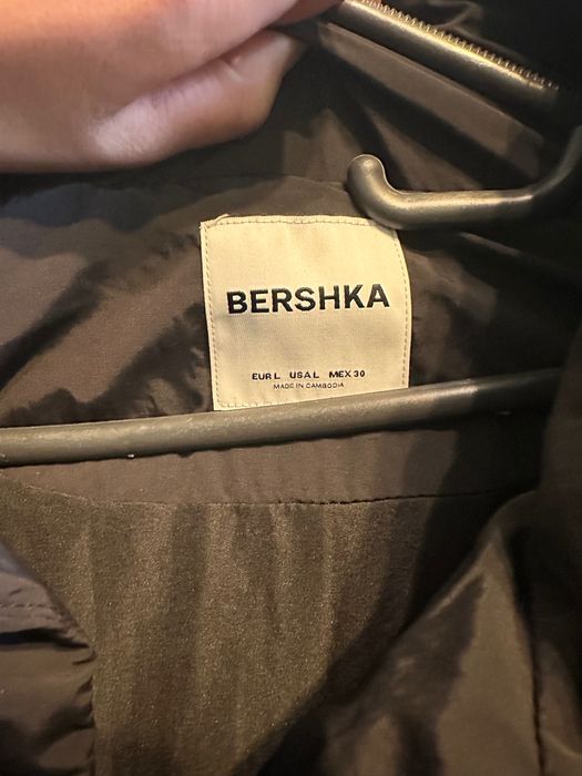 Geacă Bershka marime L