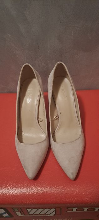 Pantofi stiletto 37