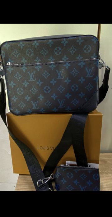 Барсетки Louis Vuitton