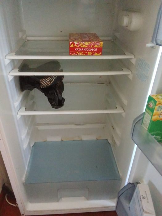 Продам холодильник