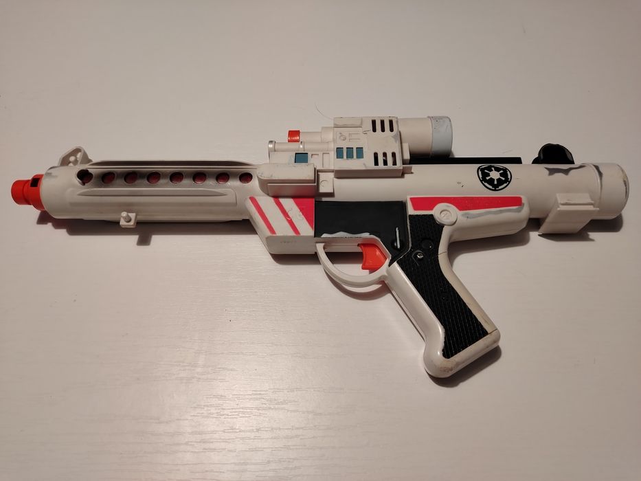Star Wars - Galactic Empire Blaster