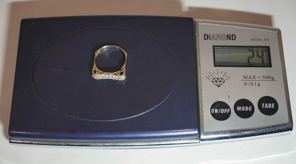 Златен пръстен 2.4гр 14к