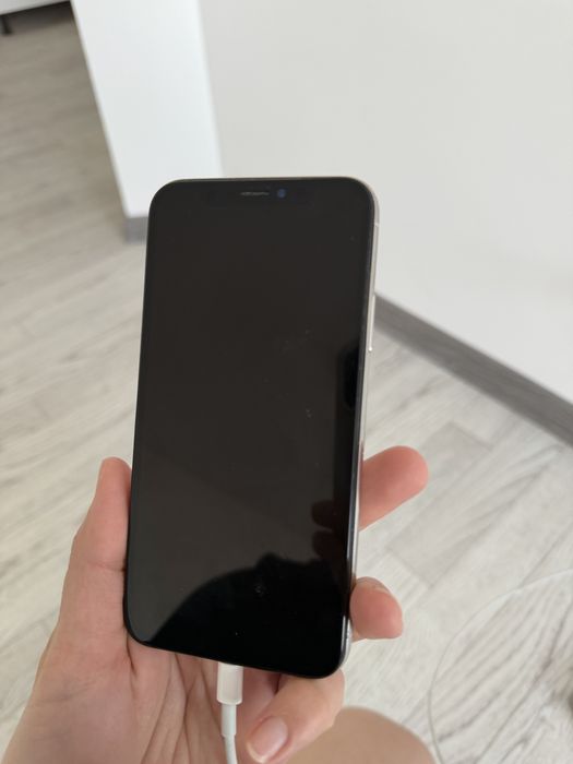 Продам Iphone X 256гб